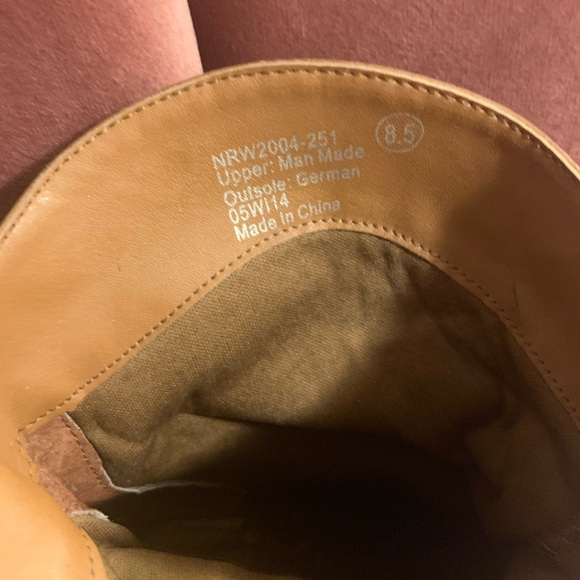 Not Rated brand ladies bootie, size 8.5 - Picture 6 of 8